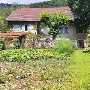 du-vents-dans-les-arbres.hotels-rhonealpes.com/